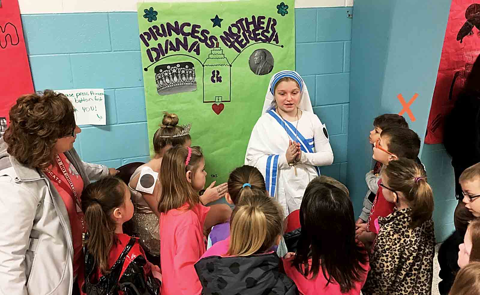 Worthington Elementary School students portray historical figures at